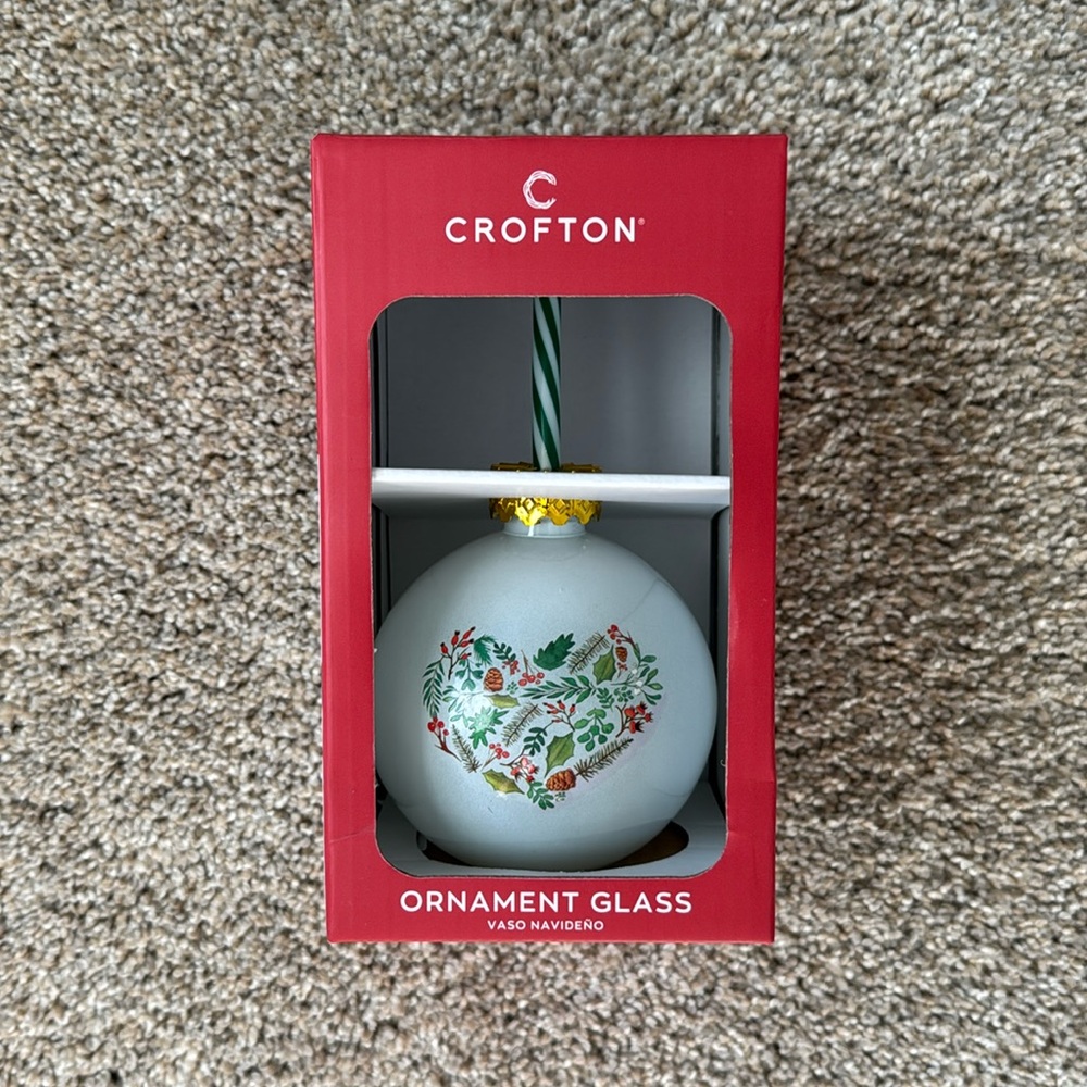 Crofton Ornament Glass